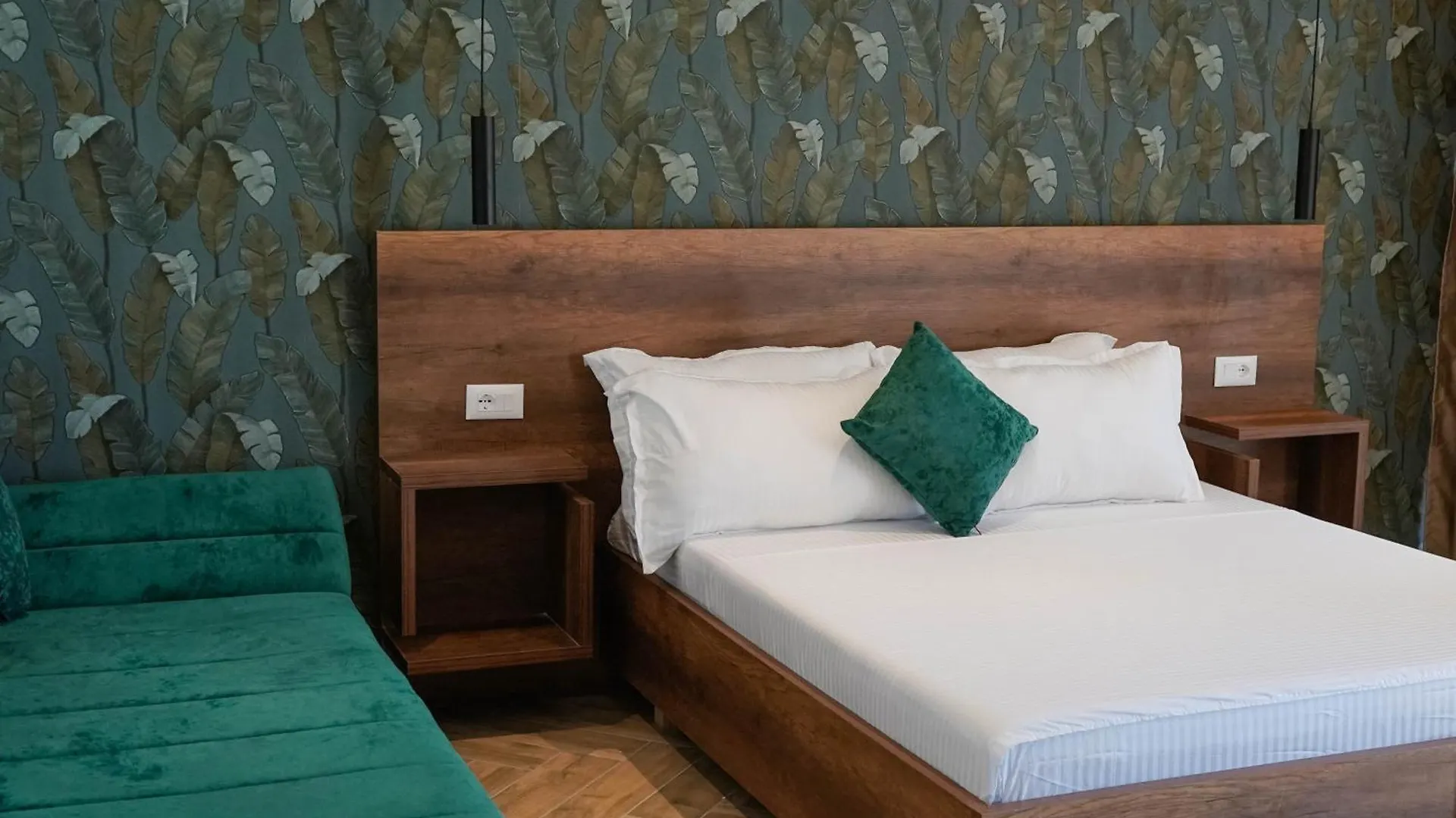 Bed & Breakfast Marina Rooms Durres Albania
