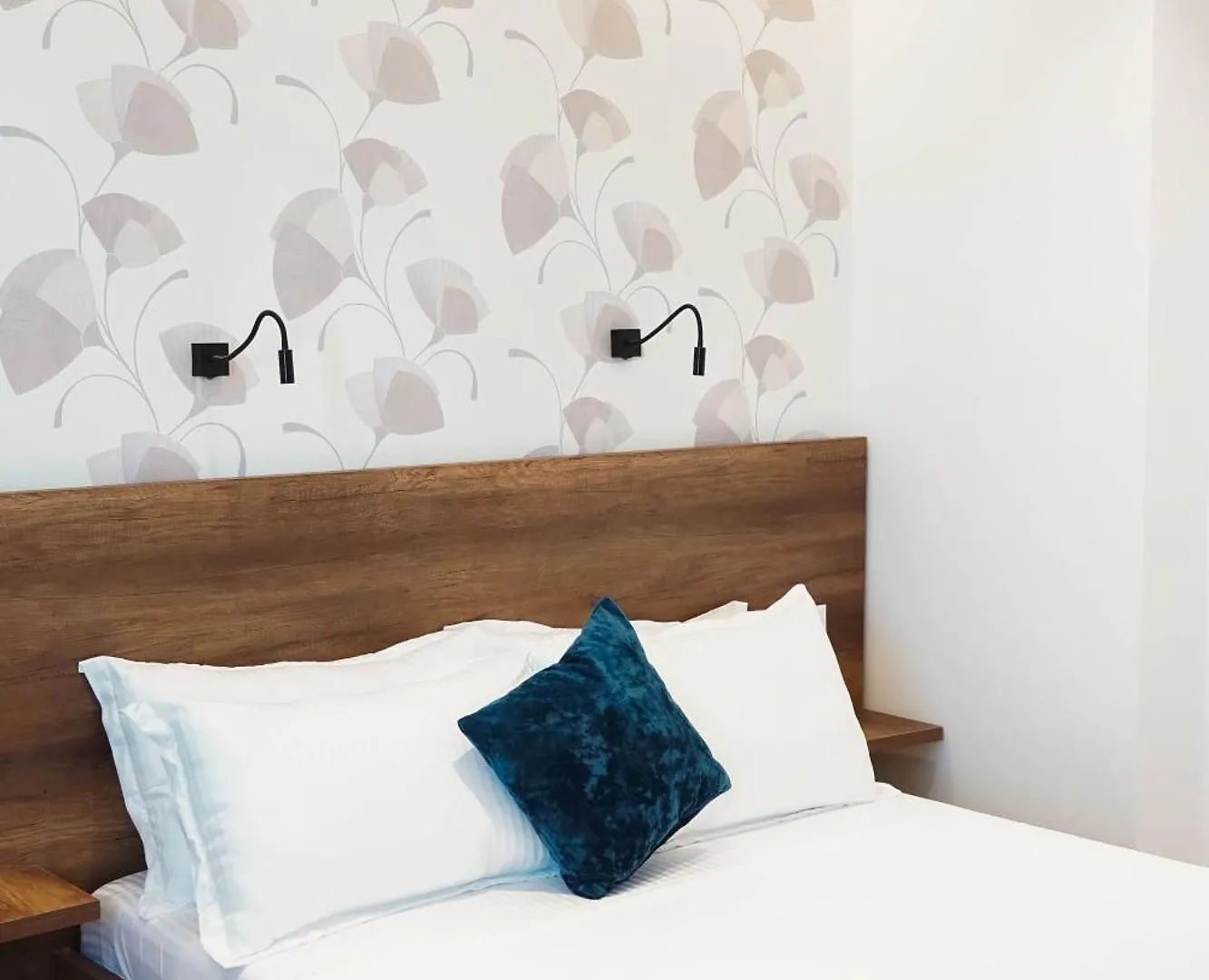 Marina Rooms Durres Albania
