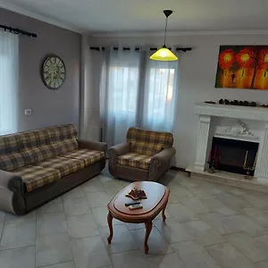 https://manka-s-place.hotels-in-tirana.com