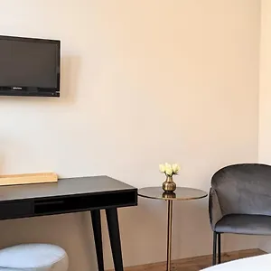https://hotel-martin-am-dom.com-bavaria.com