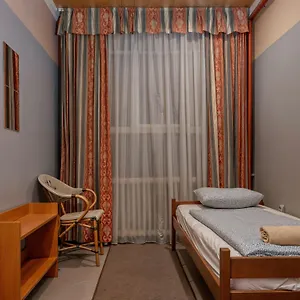 https://deep-guest-house.inbudapesthotels.com